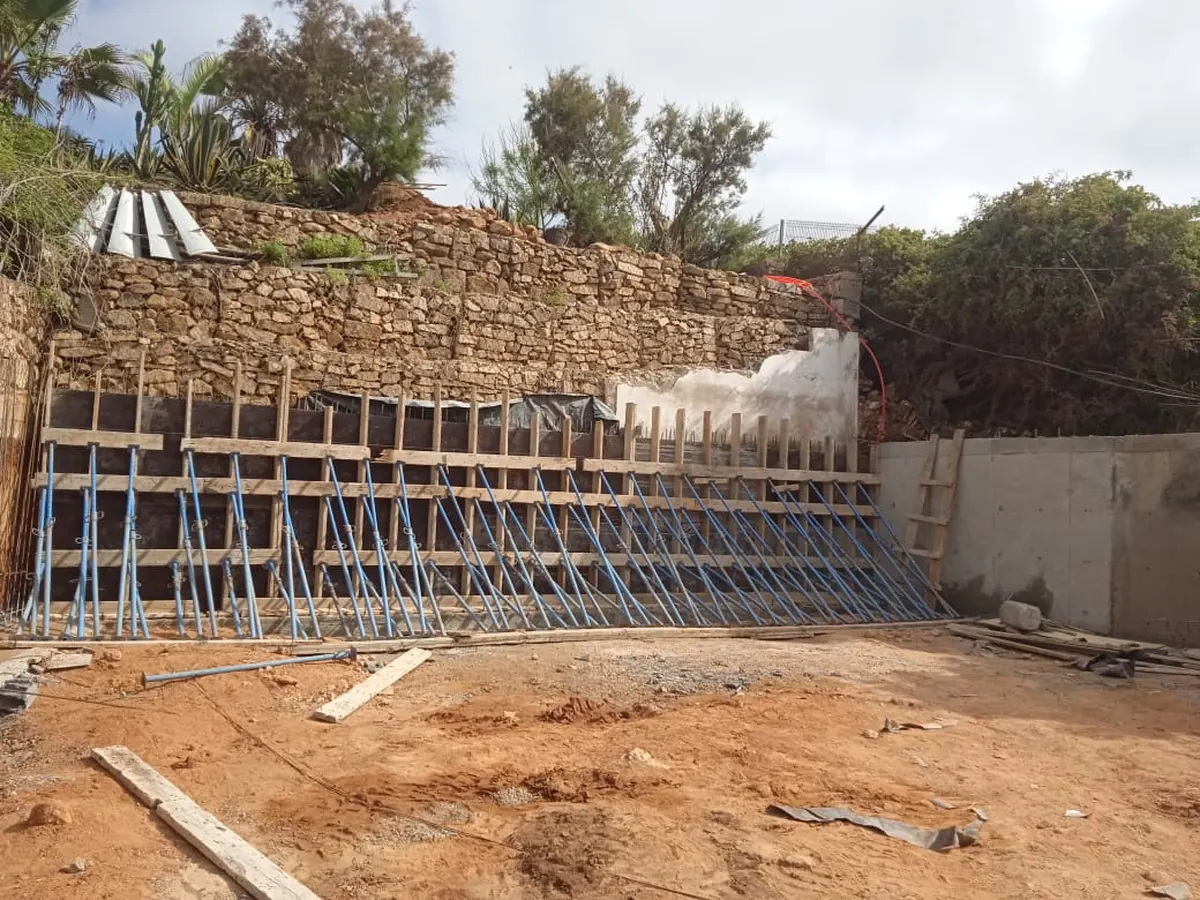 Hangar métallique construit par Wolcons à Casablanca — chantier en cours, photo 4 sur 11