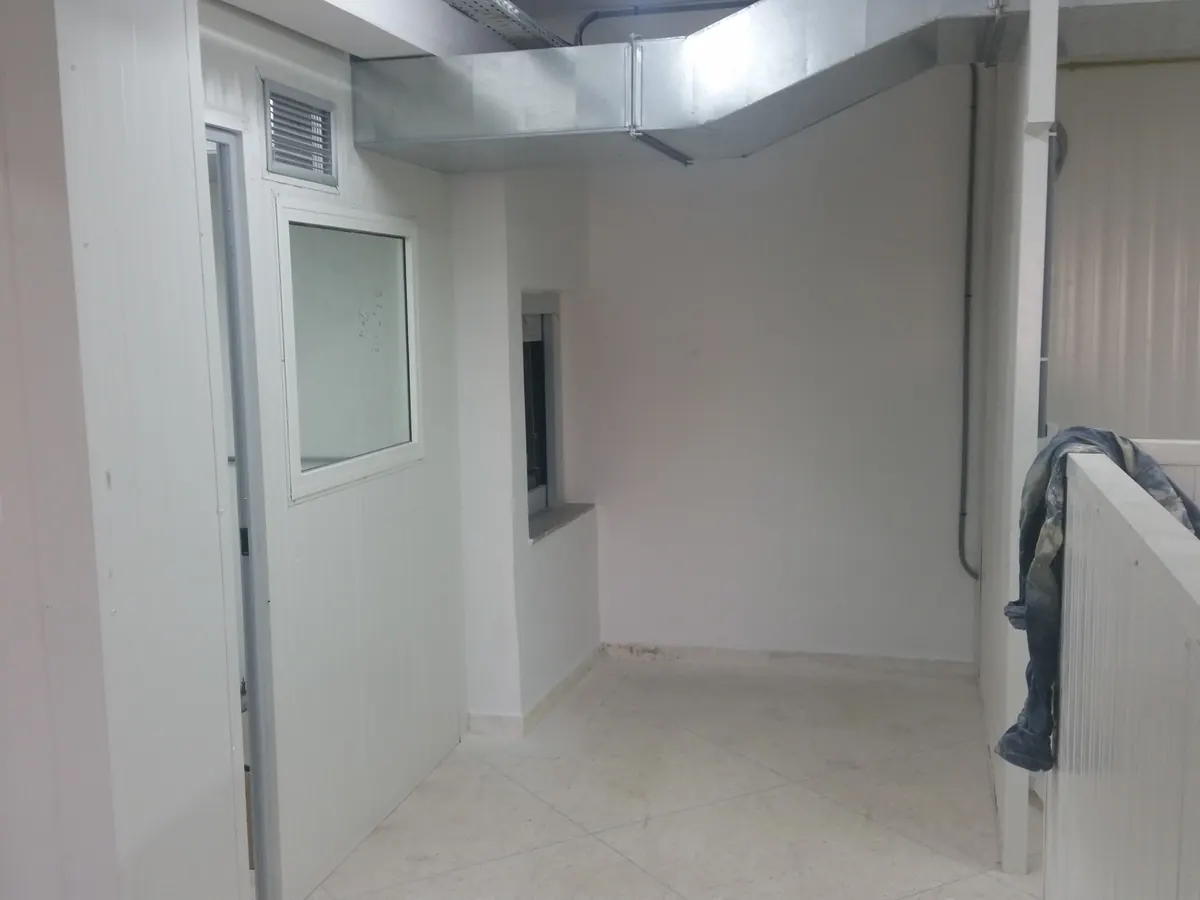 Aménagement des bureaux ISH par Wolcons — chantier en cours, photo 5 sur 11