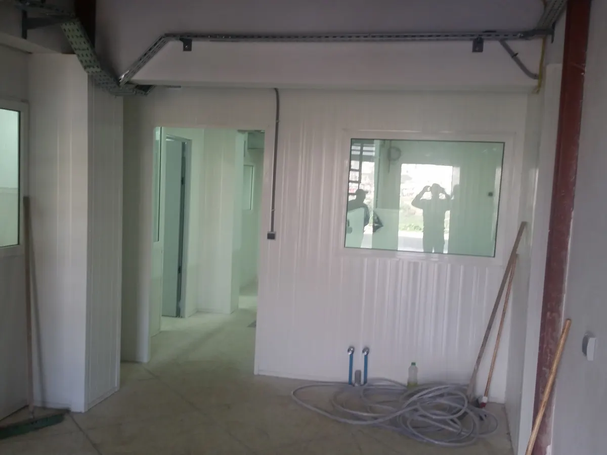 Aménagement des bureaux ISH par Wolcons — chantier en cours, photo 4 sur 11