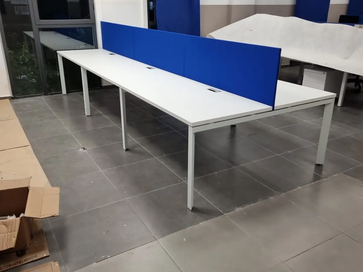 Siège Novares à Kénitra aménagé par Wolcons — chantier en cours, photo 1 sur 3
