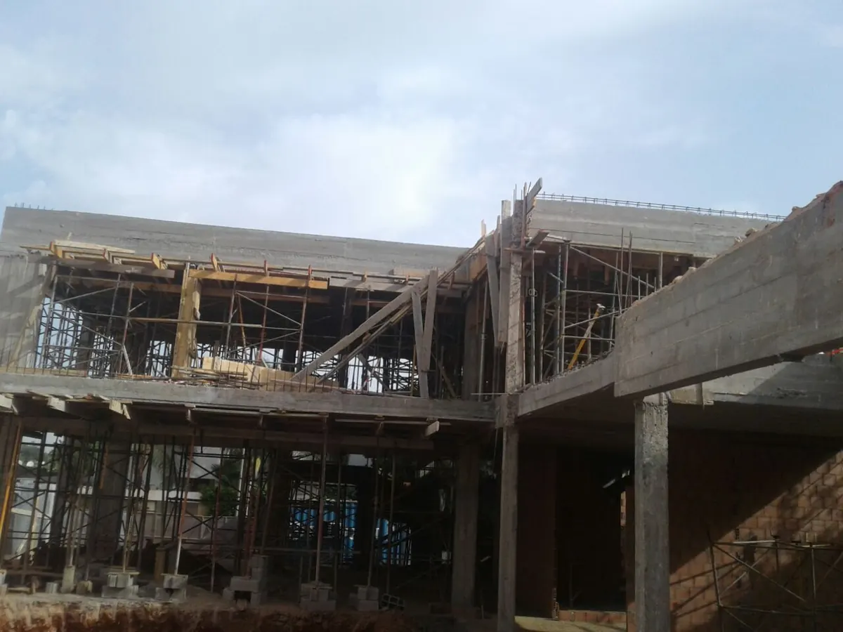 Villa CS : structure en cours d'élévation par Wolcons — chantier en cours, photo 7 sur 9
