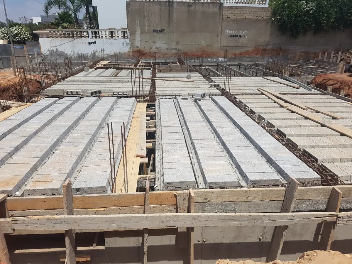 Villa CS : structure en cours d'élévation par Wolcons — chantier en cours, photo 5 sur 9